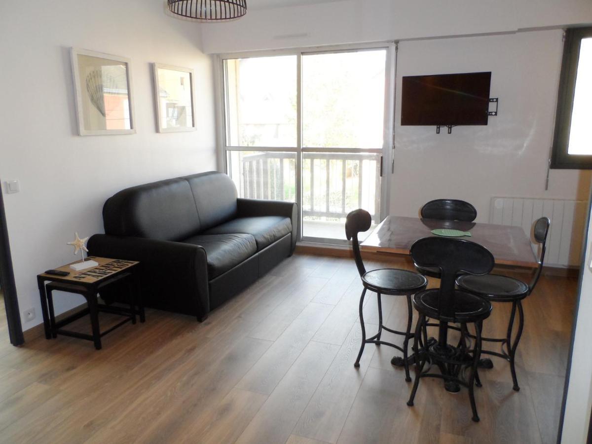 Appartement Confortable 2P Proche Plage Avec Parking Et Internet A Cabourg - Fr-1-487-302 מראה חיצוני תמונה
